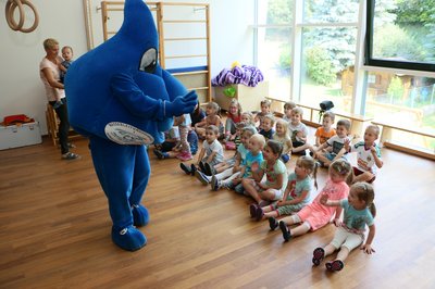 Tropfi zu Besuch im Kindergarten Zagersdorf