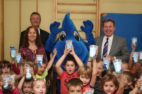 „Tropfi“ zu Besuch im Kindergarten Nickelsdorf