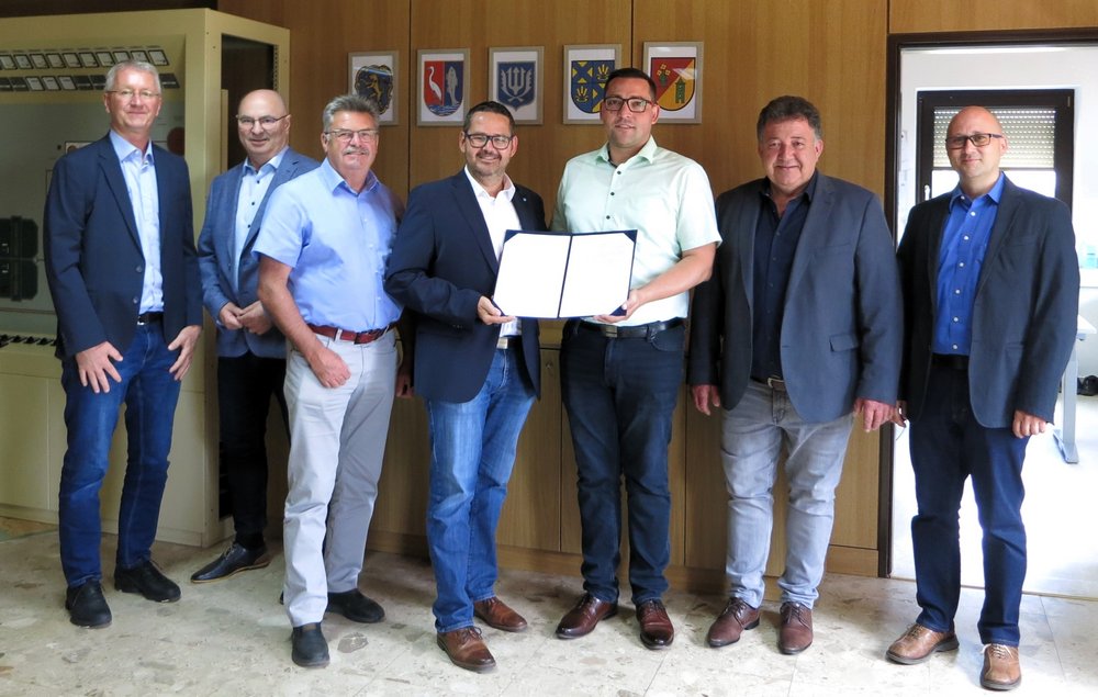 v.l.n.r.: Mag. Nikolaus Sauer (WLV), Bgm. Ernst Oroszlan (Obmann Stv. AWVS), Bgm. Kurt Fischer (2. Obmann Stv. WLV), Bgm. Ernst Edelmann (Obmann WLV), Bgm. Michael Schmidt (Obmann AWVS), Bgm. Josef Tschida (1. Obmann Stv. WLV), Ing. Gerald Skala (AWVS)
